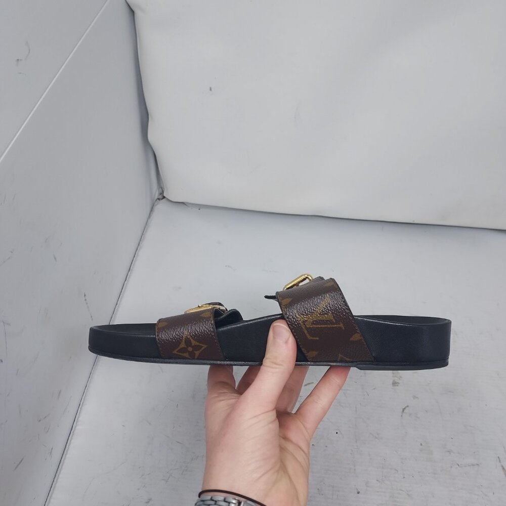 Louis Vuitton Brown Buckle Bom Dia Monogram Flat Slide Sandal - Picture 11 of 15